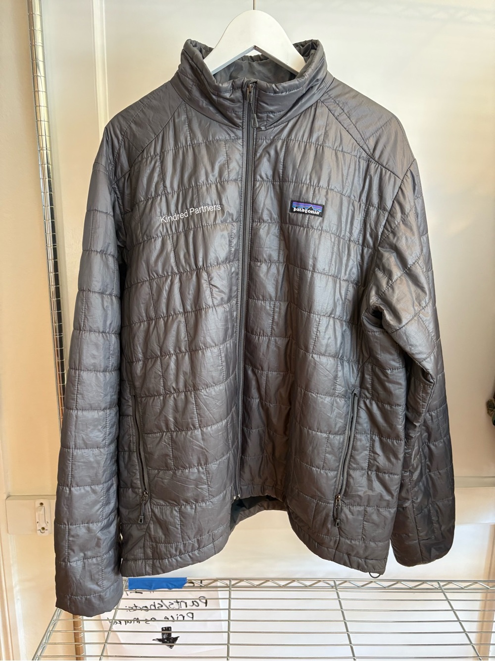 Patagonia Men's Gray Quilted Lightweight Puffer Jacket
